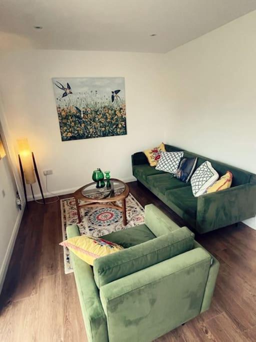 Living Like A Local At Dotties Apartment Outwell