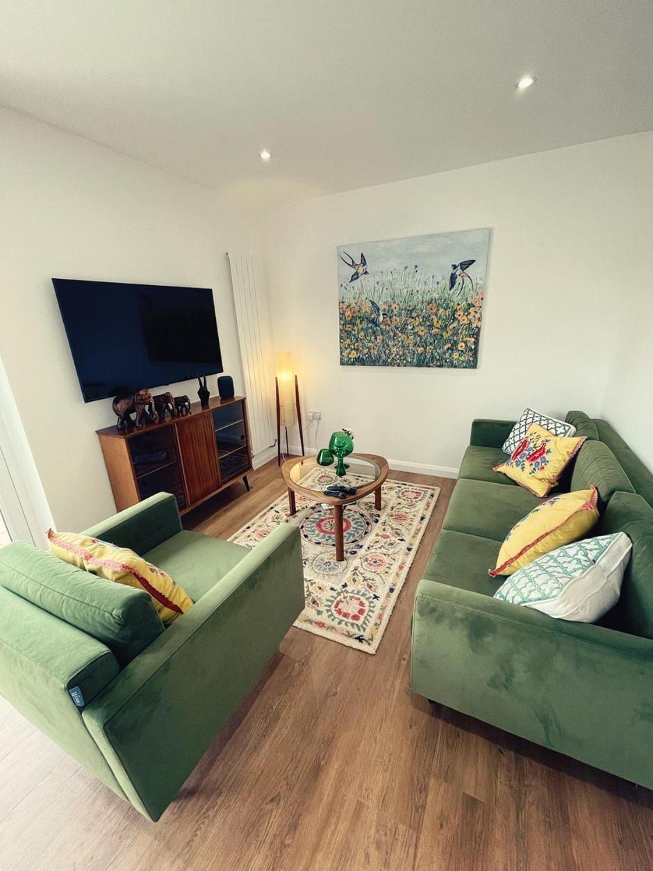 Apartment Living Like A Local At Dotties Outwell