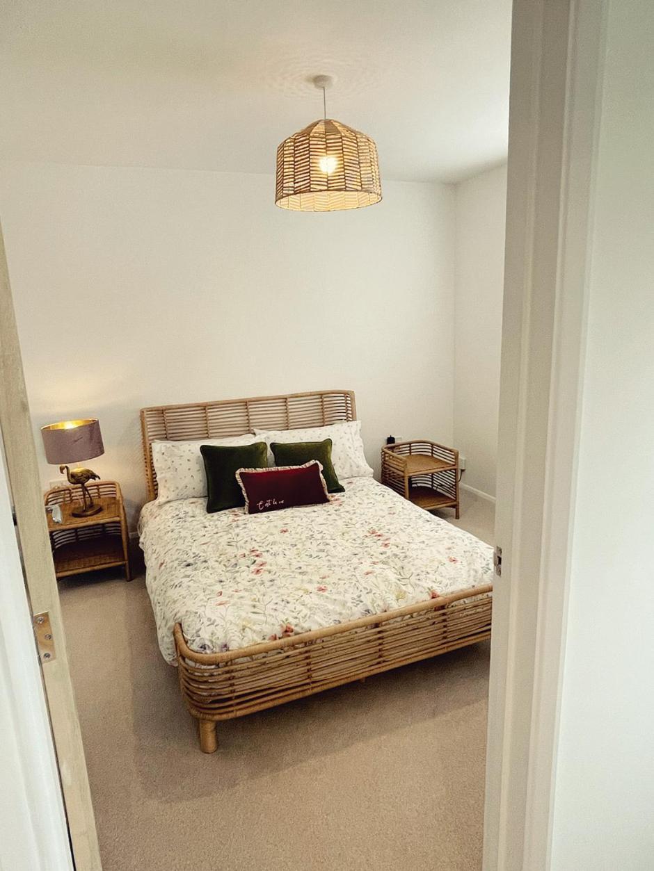 Apartment Living Like A Local At Dotties Outwell